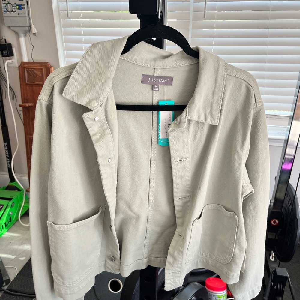 Just USA Women's Light Green Jacket